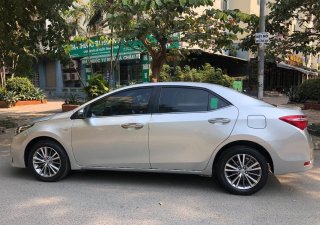 Toyota Corolla  1.8 G  2017 - Cần bán gấp Toyota Corolla Altis 1.8 G 2017, màu bạc xe gia đình