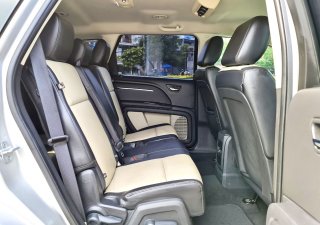 Dodge Journey 2010 - Dodge Journey 2.7 nhập Mỹ 2010 màu bạc, 7 chỗ, full đủ đồ chơi không thiếu món nào, cốp điện, nội thất kem, nệm da cao cấp