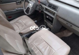 Nissan Bluebird    1985 - Cần bán gấp Nissan Bluebird MT đời 1985, màu trắng, nhập khẩu nguyên chiếc giá cạnh tranh