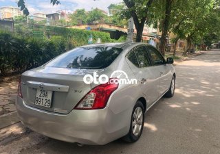 Nissan Sunny XV 2013 - Bán Nissan Sunny XV đời 2013, màu bạc đã đi 85555km