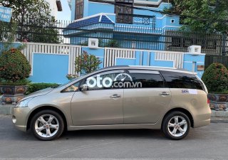 Mitsubishi Grandis 2010 - Bán Mitsubishi Grandis năm 2010, màu nâu