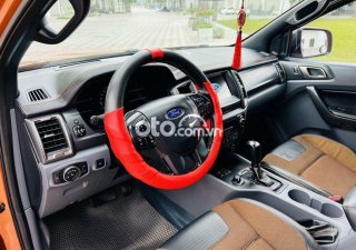 Ford Ranger  Wildtrack  2017 - Cần bán lại xe Ford Ranger Wildtrack năm sản xuất 2017, màu nâu còn mới