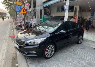 Kia Cerato   2.0 AT  2015 - Cần bán lại xe Kia Cerato 2.0 AT đời 2015, màu đen, giá 448tr