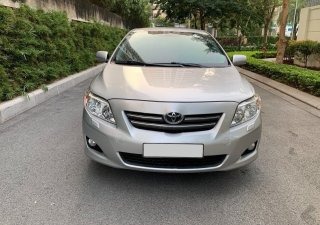 Toyota Corolla   1.6 AT   2010 - Cần bán lại xe Toyota Corolla 1.6 AT năm sản xuất 2010, màu bạc, xe nhập