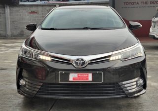 Toyota Corolla 1.8G AT  2019 - Cần bán xe Toyota Corolla Altis 1.8G AT sản xuất 2019, màu nâu chính chủ