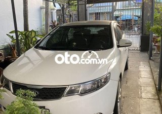 Kia Forte  1.6MT 2012 - Cần bán xe Kia Forte 1.6MT sản xuất 2012, màu trắng 