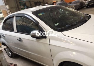 Chevrolet Aveo   LT 2017 - Cần bán xe Chevrolet Aveo LT năm 2017, màu trắng, 280 triệu