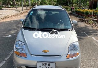 Chevrolet Spark LS 2009 - Cần bán gấp Chevrolet Spark LS đời 2009, màu bạc chính chủ, giá 113tr
