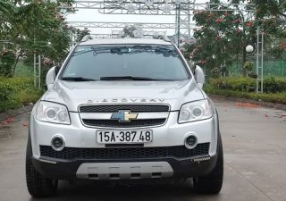 Chevrolet Captiva LTZ  2007 - Cần bán lại xe Chevrolet Captiva LTZ năm sản xuất 2007, màu bạc số tự động, giá chỉ 225 triệu