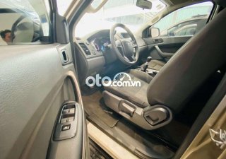 Ford Ranger   XLS   2016 - Cần bán lại xe Ford Ranger XLS sản xuất năm 2016, màu bạc, nhập khẩu nguyên chiếc số sàn