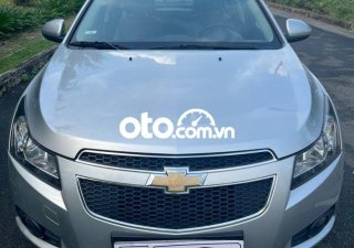 Chevrolet Cruze  LTZ   2012 - Cần bán gấp Chevrolet Cruze LTZ sản xuất 2012, màu bạc 
