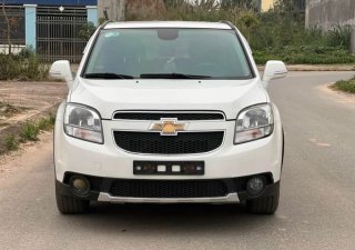 Chevrolet Orlando 2017 - Cần bán xe Chevrolet Orlando LT năm 2017, màu trắng số sàn