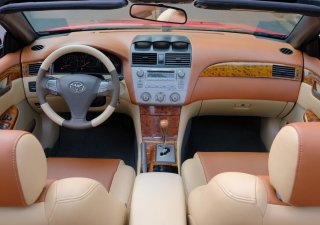 Toyota Solara 2007 - Bán Toyota Solara Convertible sản xuất 2007, chủ xe giữ gìn còn rất mới, máy móc hoạt động hoàn hảo
