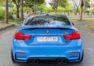 BMW M4 2017 - Cần bán BMW M4 3.0 I6 sản xuất 2017, màu xanh lam, nhập khẩu