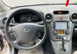 Kia Carens 2011 - Màu vàng cát, giá tốt