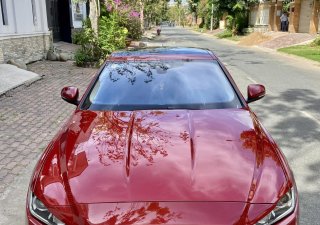 Jaguar XE 2015 - Đăng ký 2016 được trang bị full option, nội thất cao cấp nguyên bản