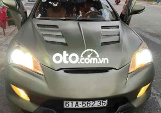 Hyundai Genesis 2013 - Bán Hyundai Genesis sản xuất 2013, màu xanh lục, nhập khẩu Hàn Quốc chính chủ