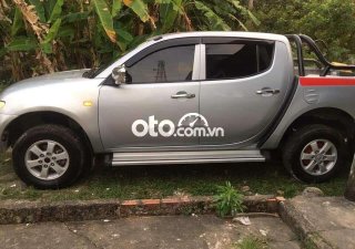 Mitsubishi Triton 2009 - Màu bạc, nhập khẩu nguyên chiếc giá cạnh tranh