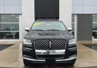 Lincoln Navigator 2022 - Màu đen, nhập khẩu nguyên chiếc