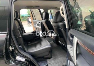 Toyota Land Cruiser 2012 - Màu đen, nhập khẩu nguyên chiếc