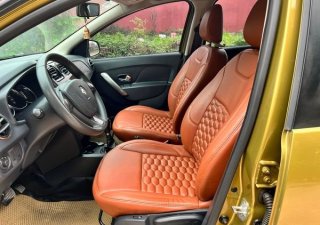 Renault Sandero Stepway 2016 - Số tự động, nhập khẩu nguyên chiếc