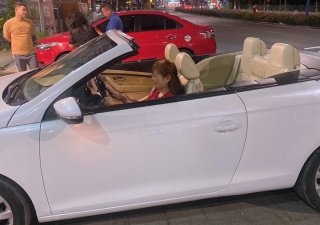 Volkswagen Eos 2008 - Màu trắng, nhập khẩu