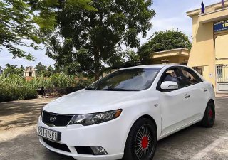 Kia Forte 2008 - Màu trắng, nhập khẩu số tự động, 285 triệu