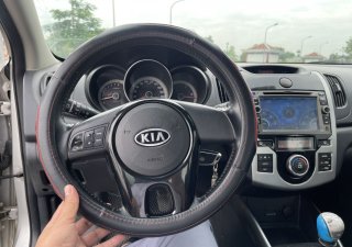 Kia Forte 2012 - Xe màu bạc