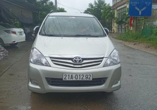 Toyota Innova 2008 - Xe màu bạc