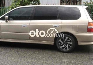 Honda Odyssey 1995 - Màu vàng, nhập khẩu nguyên chiếc