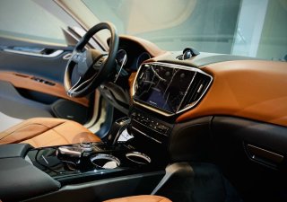Maserati Ghibli 2021 - Nhập Ý - Gía tốt nhất lấy ngay trong tháng