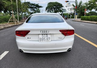 Audi A7 2015 - 1 đời chủ. Xe nhà trùm mền không chạy còn mới 95%, full option, cửa hít, sunroof, toàn bộ còn zin theo xe
