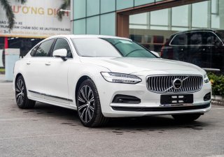 Volvo S90 2022 - Nhập khẩu từ Thụy Điển - Tặng 2 năm bảo hiểm, 3 năm bảo dưỡng và voucher 10 triệu