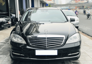 Mercedes-Benz S300 2011 - Lăn bánh tại VN năm 2013
