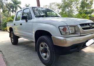 Toyota Hilux 2005 - Màu trắng, xe nhập chính chủ giá hữu nghị