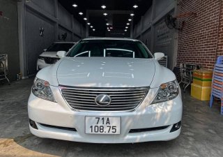 Lexus LS 460 L 2008 - Cần bán xe Lexus LS 460L sản xuất năm 2008, màu trắng, nhập khẩu nguyên chiếc, 950 triệu
