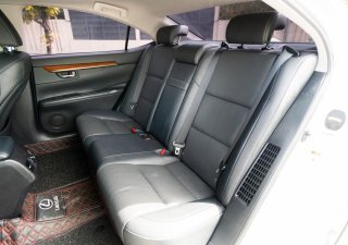 Lexus ES 300 h 2013 - Cần bán xe Lexus ES 300h sản xuất năm 2013