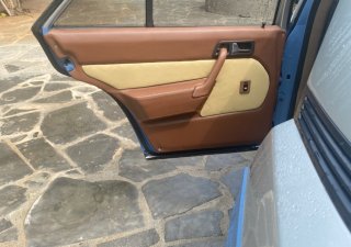 Hãng khác Xe cổ 1983 - Bán xe Mercedes-Benz 190E năm 1983