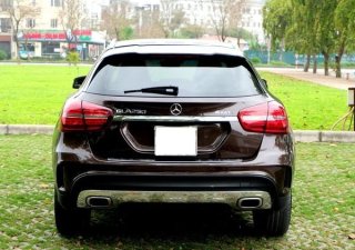 Mercedes-Benz GLA 250 2017 - Bán Mercedes GLA 250 sản xuất 2017, màu nâu, nhập khẩu