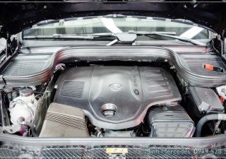 Mercedes-Benz GLS 450 2023 - SUV 7 chỗ đầu bảng - Xe sẵn giao ngay - LH ngay để được báo giá và tư vấn