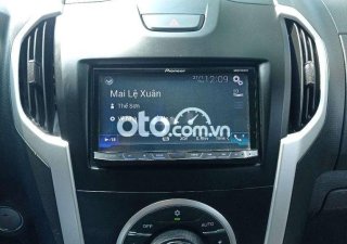 Mitsubishi Grandis 2016 - Bán Isuzu mu-X 3.0 4x2AT sản xuất 2016, màu bạc, xe nhập giá cạnh tranh