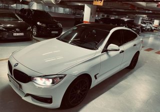 BMW 328i 2016 - Màu trắng, nhập khẩu nguyên chiếc
