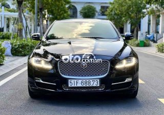 Jaguar XJ series 2016 - Xe màu đen, xe nhập