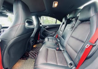 Mercedes-Benz CLA 45 2014 - Xe màu trắng