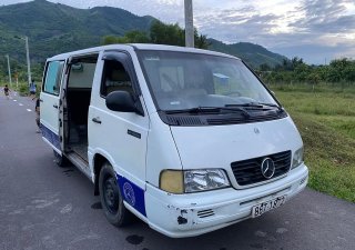 Mercedes-Benz MB100 2000 - Màu trắng