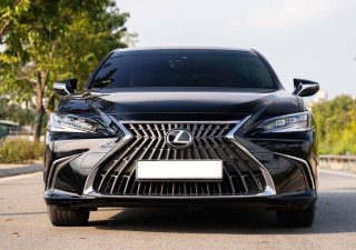 Lexus ES 250 2022 - Xe màu đen, nhập khẩu nguyên chiếc