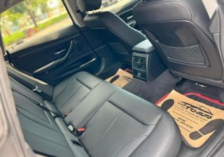 BMW 328i 2016 - Màu trắng, nhập khẩu nguyên chiếc giá ưu đãi