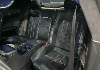 Maserati Granturismo 2009 - 4.2AT màu xanh - 2 tỷ 450