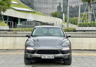 Porsche Cayenne 2010 - Bán xe lăn bánh 9v9 km