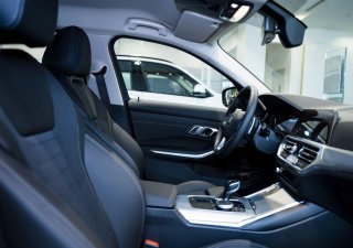 BMW 3 Series 2022 - Ưu đãi 68 triệu đồng